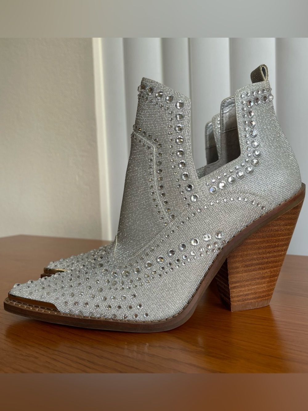 Gianni Bini Brees Rhinestone Metallic Western Booties Size 7.5 - Picture 3 of 16